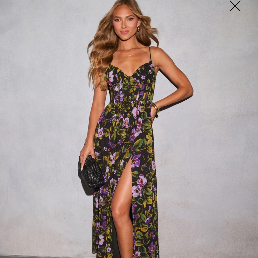 VICI Felice Floral Maxi Dress - NWT